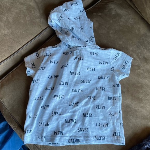 Calvin Klein Jeans CK Two Pieces Matching Set 12 M Shorts & T-shirt - Picture 5 of 9